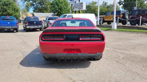 2016 Dodge Challenger R/T Scat Pack