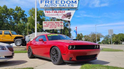 2016 Dodge Challenger R/T Scat Pack