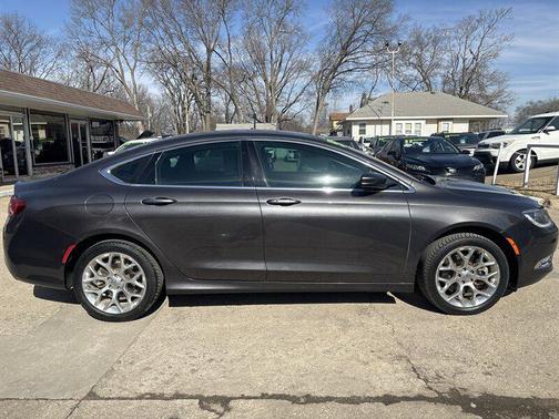 2015 Chrysler 200 C
