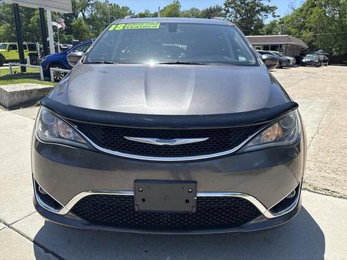 2018 Chrysler Pacifica Touring-L