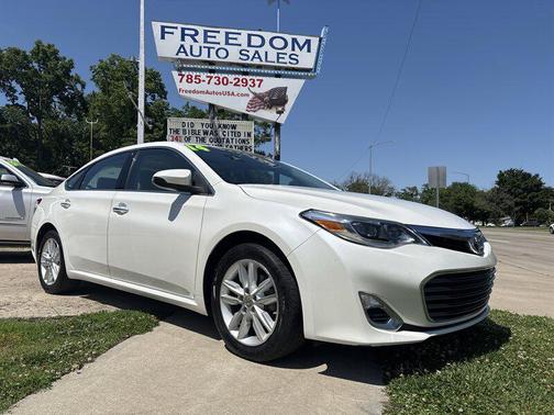 Blizzard Pearl 2014 Toyota Avalon XLE Premium