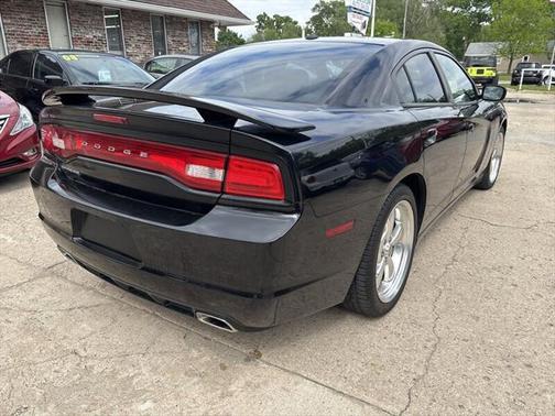 2013 Dodge Charger SXT