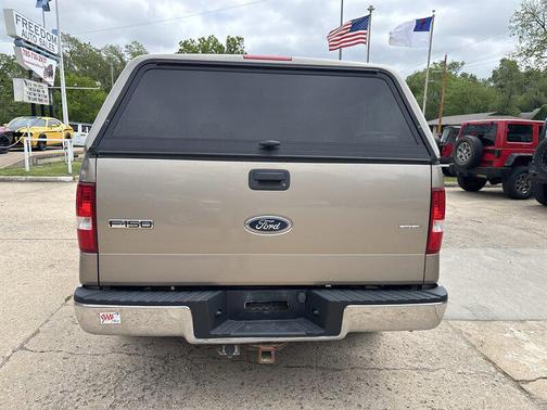 Arizona Beige Clearcoat Metallic 2004 Ford F-150 Lariat SuperCrew