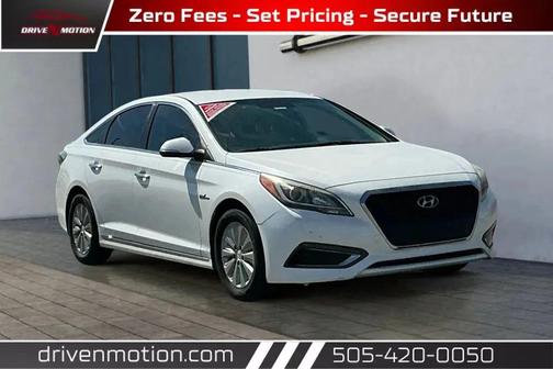 2016 Hyundai SONATA Hybrid SE