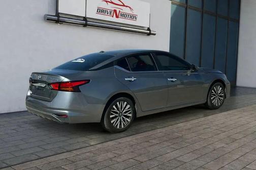 Gun Metallic 2023 Nissan Altima 2.5 SV