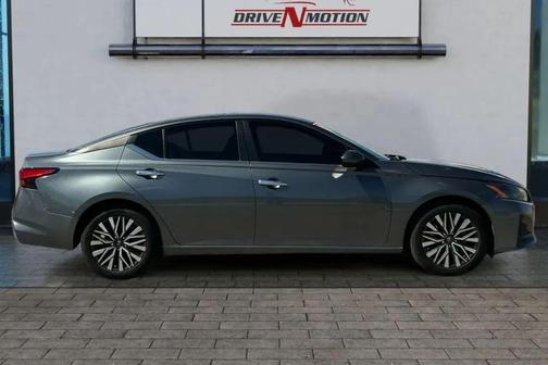 Gun Metallic 2023 Nissan Altima 2.5 SV