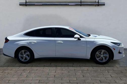 Quartz White 2021 Hyundai SONATA SE
