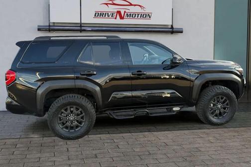 2025 Toyota 4Runner SR5 Sport Utility 4D