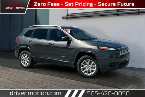 Granite Crystal Metallic Clearcoat 2018 Jeep Cherokee Latitude Plus