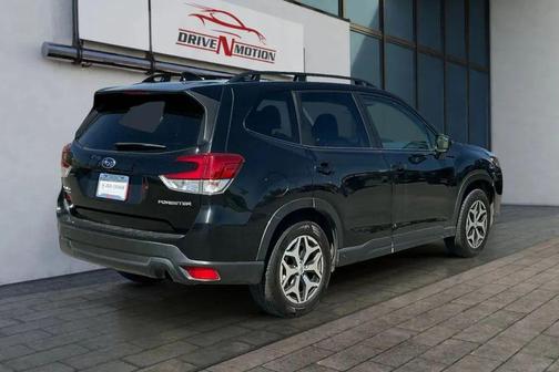 Crystal Black Silica 2023 Subaru Forester Sport