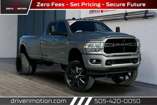 2020 RAM 3500 Big Horn Crew Cab 4x4 8' Box