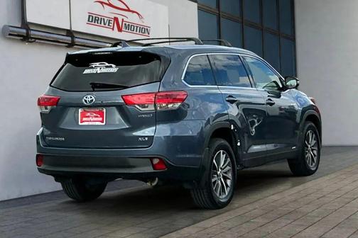 2019 Toyota Highlander Hybrid XLE