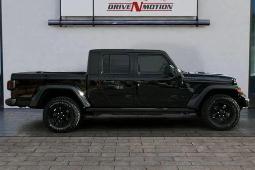 2021 Jeep Gladiator Willys 4x4