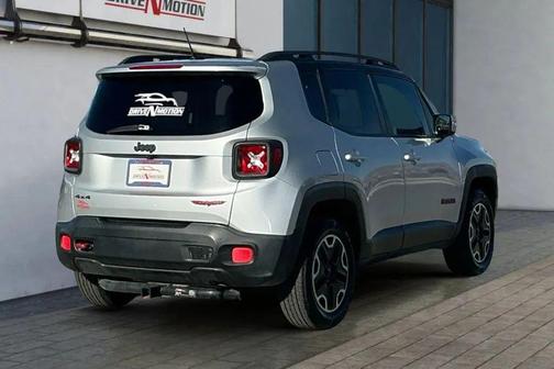 2016 Jeep Renegade Trailhawk