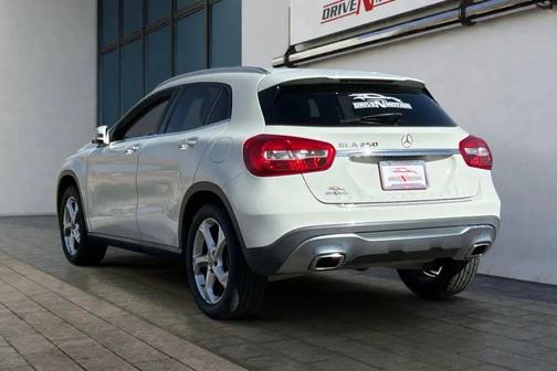 2018 Mercedes-Benz GLA 250 Base