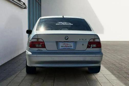 2002 BMW 525 525i Sedan 4D