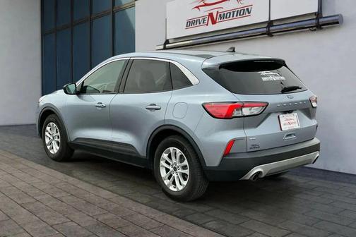 Blue 2022 Ford Escape SE