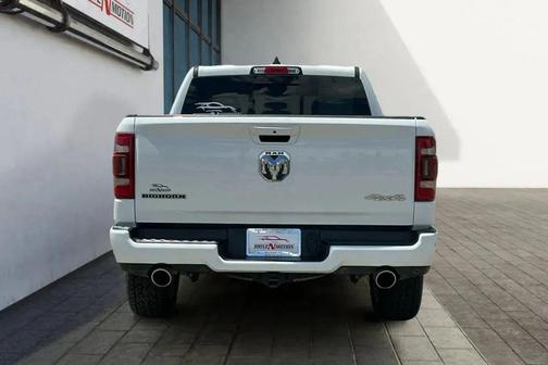 Bright White Clearcoat 2019 RAM 1500 Big Horn