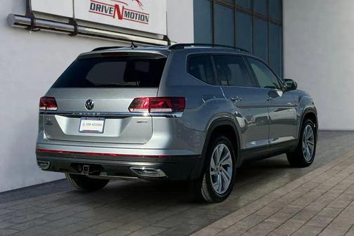2022 Volkswagen Atlas 3.6L SE w/Technology