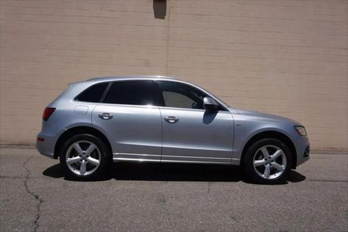 2017 Audi Q5 2.0T Premium Plus