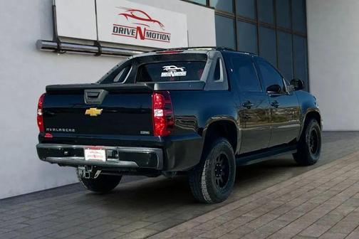2012 Chevrolet Avalanche 1500 LS