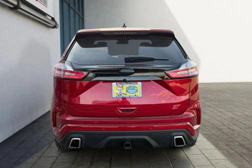 2021 Ford Edge ST