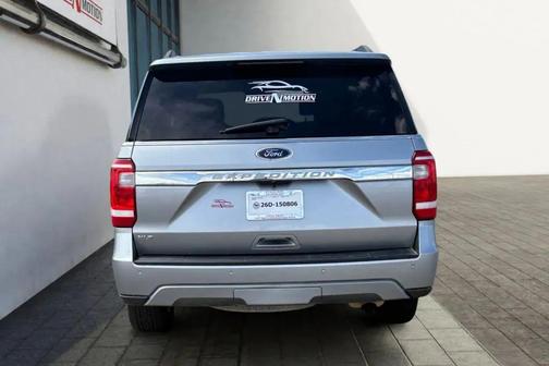 Iconic Silver Metallic 2021 Ford Expedition XLT