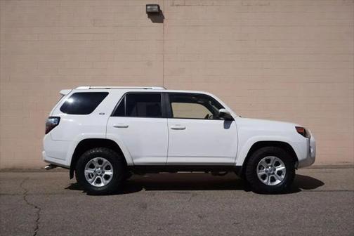 2014 Toyota 4Runner SR5