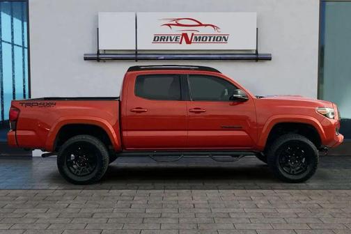 2018 Toyota Tacoma TRD Sport