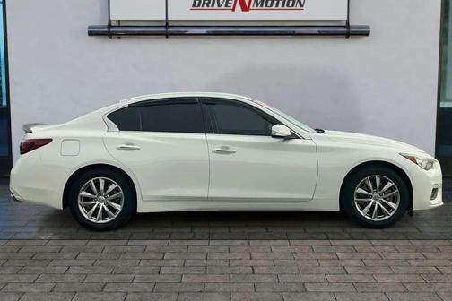 2018 INFINITI Q50 Base