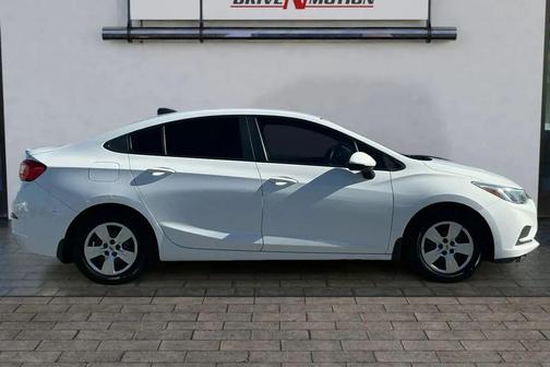 2017 Chevrolet Cruze LS