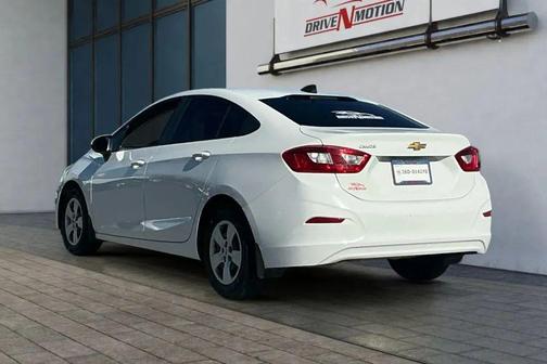 2017 Chevrolet Cruze LS