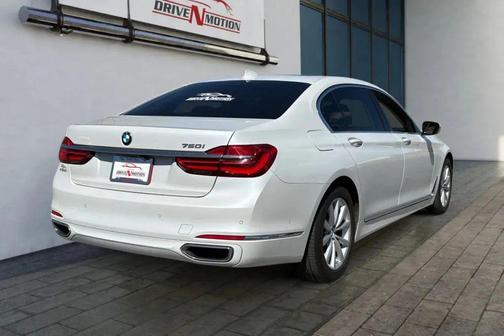 2018 BMW 750 I