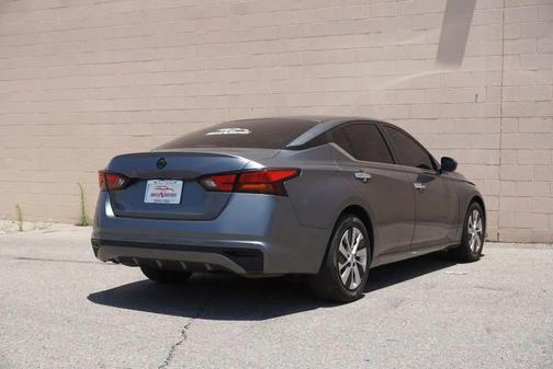 2021 Nissan Altima S FWD
