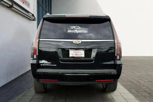 2020 Cadillac Escalade Platinum