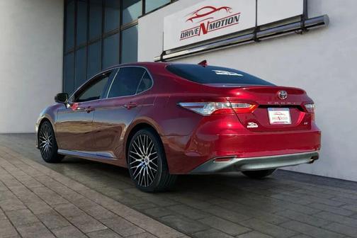 2019 Toyota Camry LE