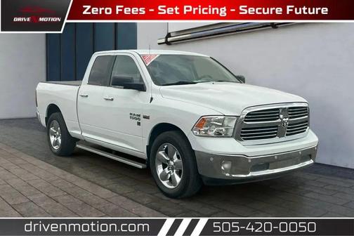 Bright White Clearcoat 2017 RAM 1500 Big Horn
