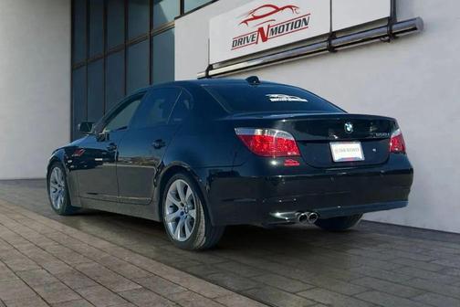 2006 BMW 550 550i Sedan 4D