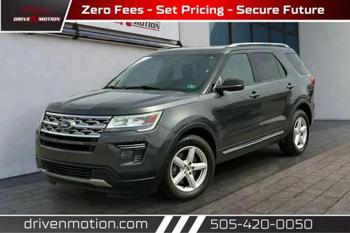 Magnetic Metallic 2018 Ford Explorer XLT
