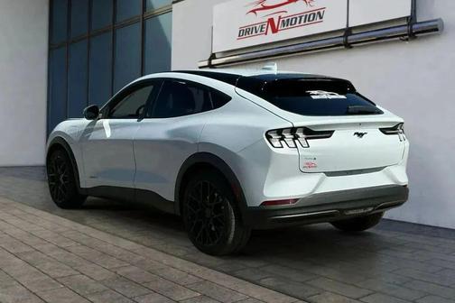2021 Ford Mustang Mach-E Select