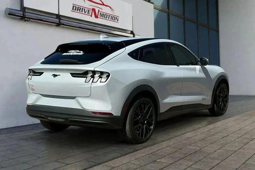 2021 Ford Mustang Mach-E Select