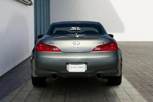 2012 INFINITI G37 Base