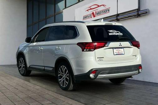 2018 Mitsubishi Outlander SEL