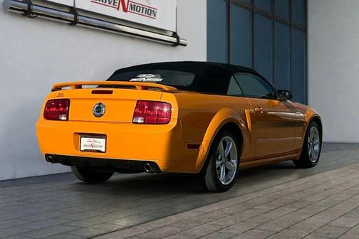 2008 Ford Mustang GT Deluxe