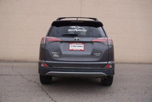 2017 Toyota RAV4 Limited