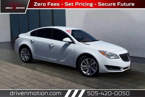 White Frost Tricoat 2016 Buick Regal Turbo