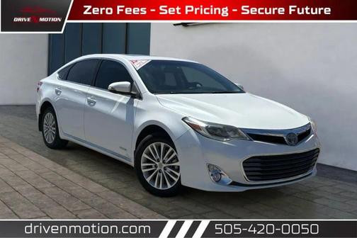 Blizzard Pearl 2013 Toyota Avalon Hybrid Limited