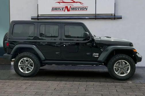 Black Clearcoat 2018 Jeep Wrangler Unlimited Sport