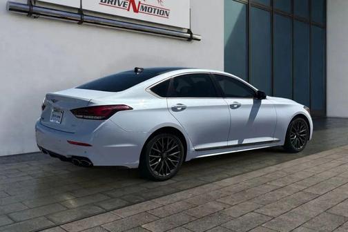 Casablanca White 2018 Genesis G80 3.3T Sport