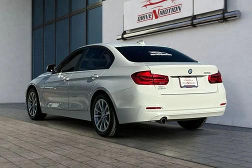 2017 BMW 320 i